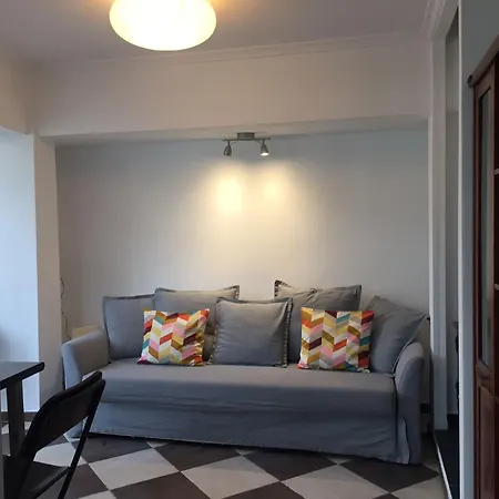 #232 For 4 People In The Center Of & Free Wifi Apartment *