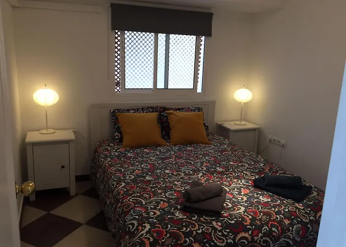 #232 For 4 People In The Center Of & Free Wifi *