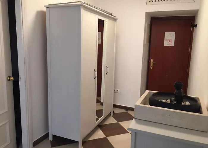 #232 For 4 People In The Center Of & Free Wifi Торремолинос