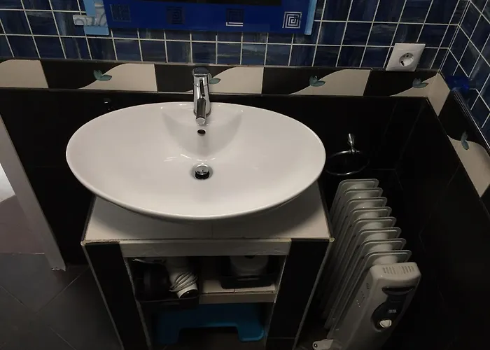 #232 For 4 People In The Center Of & Free Wifi * Torremolinos