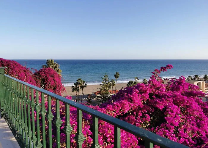 #232 For 4 People In The Center Of & Free Wifi