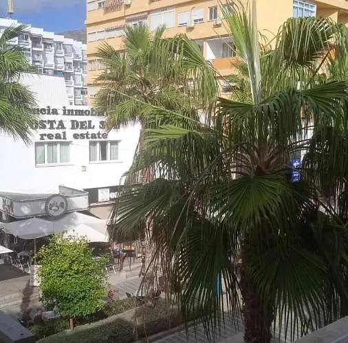#232 For 4 People In The Center Of & Free Wifi Torremolinos